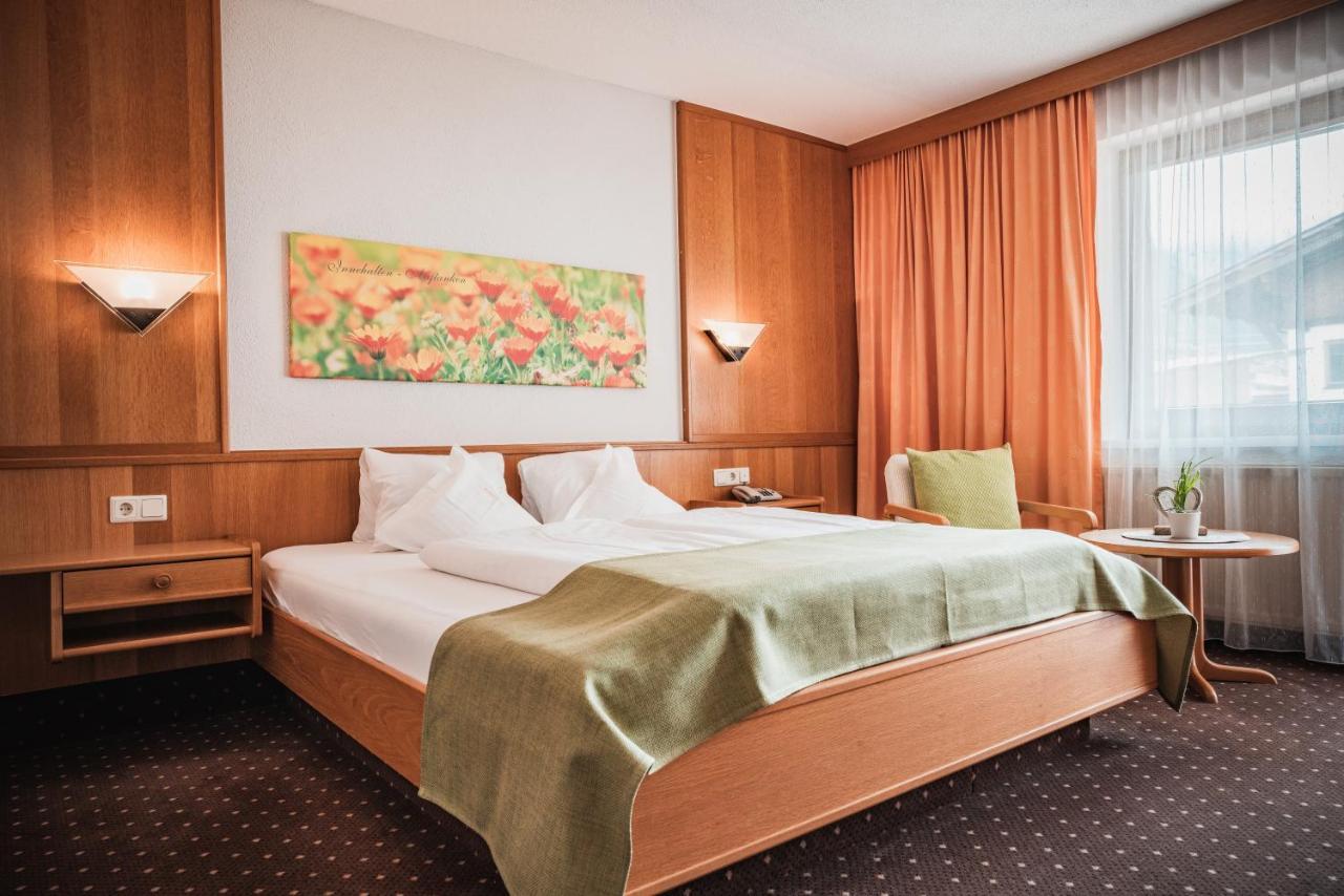 Hotel Garni Romantika Sankt Leonhard im Pitztal Εξωτερικό φωτογραφία